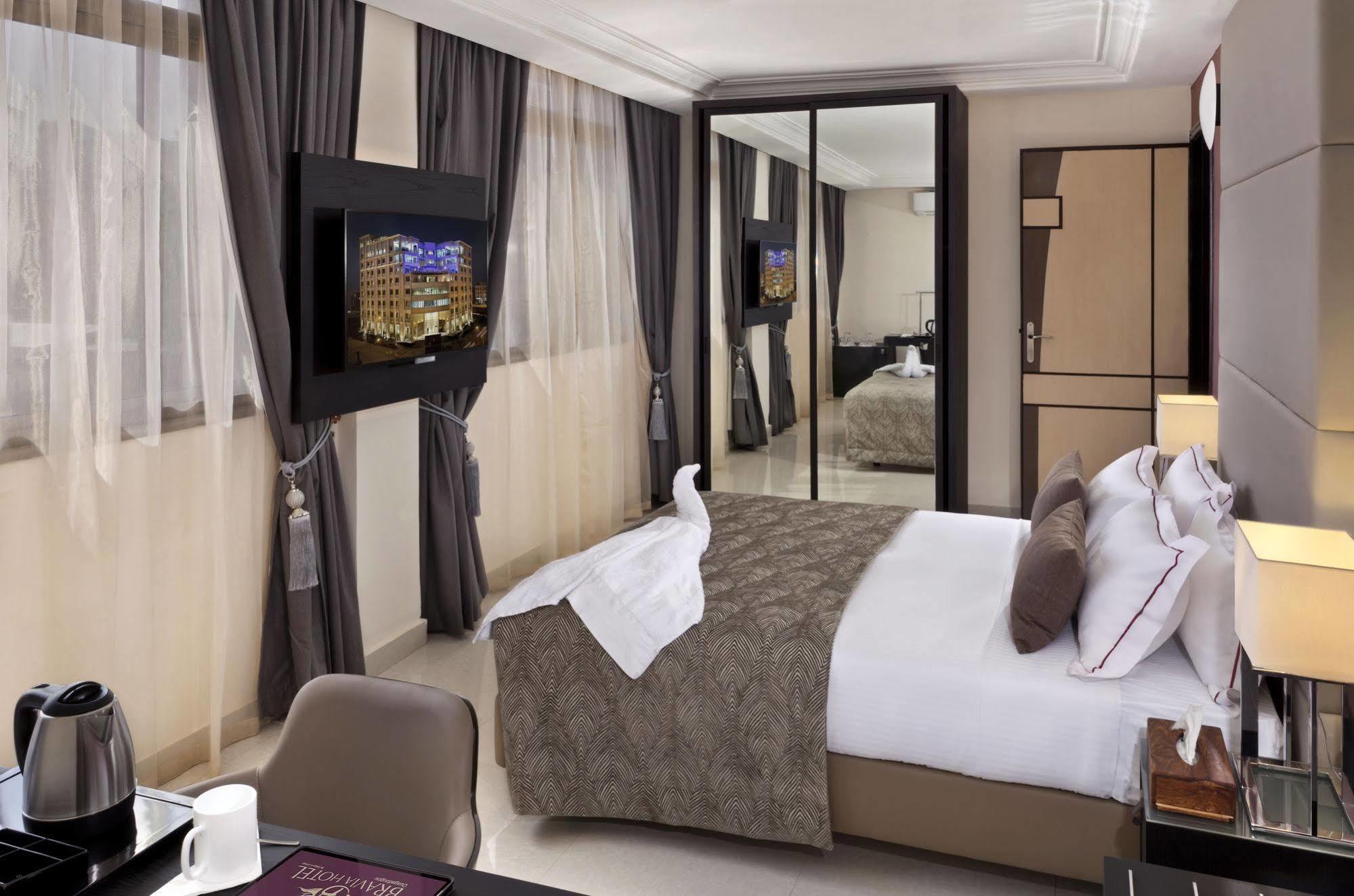 Bravia Hotel Уагадугу Экстерьер фото